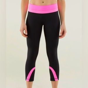 Lululemon Mid Rise Crop Leggings in Black and Hot Pink